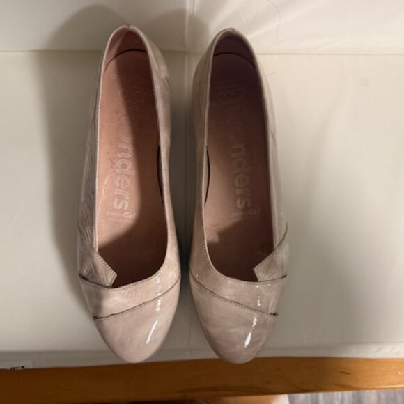 WONDERS WEDGE SHOES - Picture 3 of 5